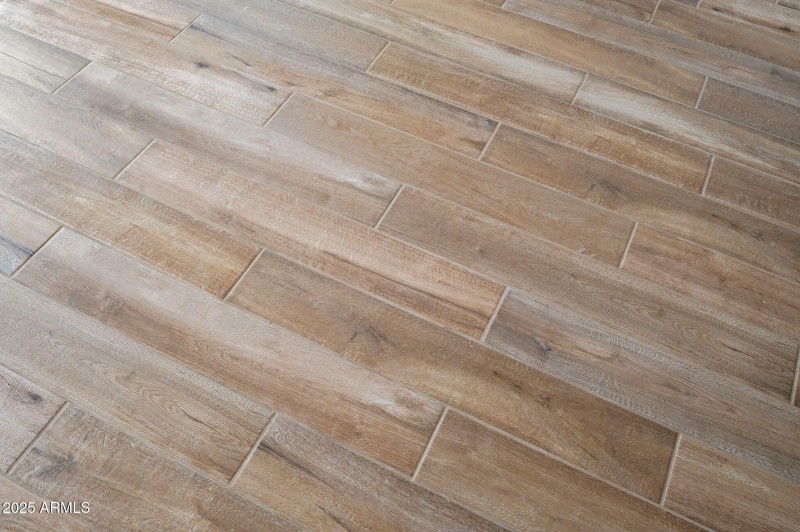 27-Flooring-Detail