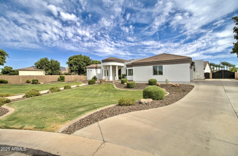 21915 S Reina Dr-7
