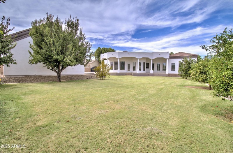 21915 S Reina Dr-20