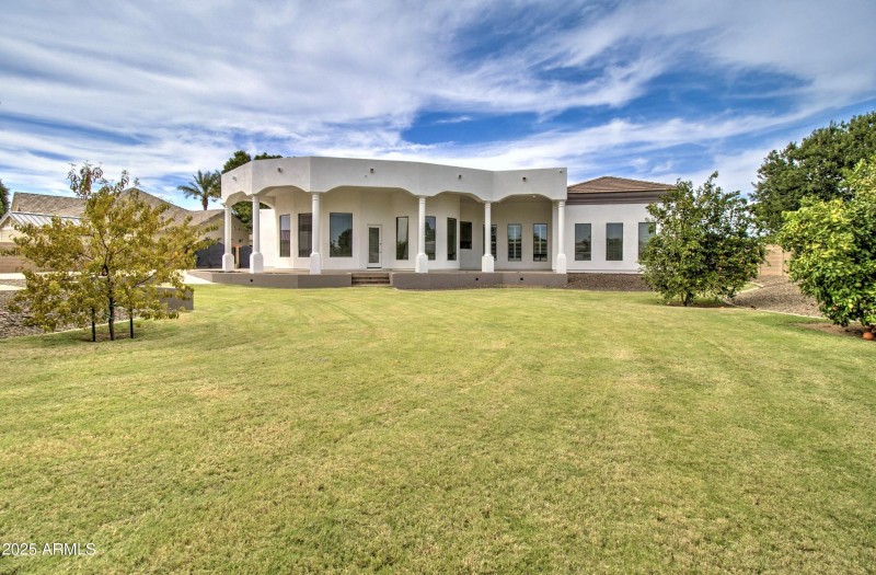 21915 S Reina Dr-21