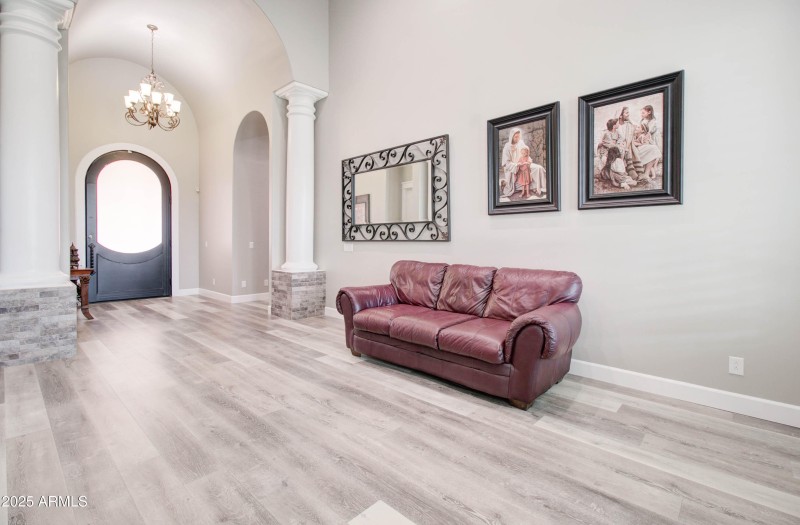 21915 S Reina Dr-43