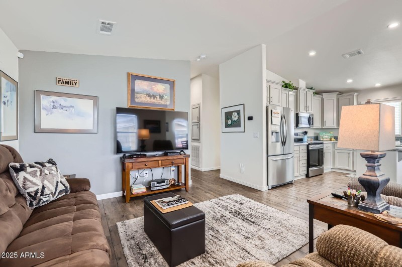 650 N Hawes Rd #3217 - Web Quality - 003