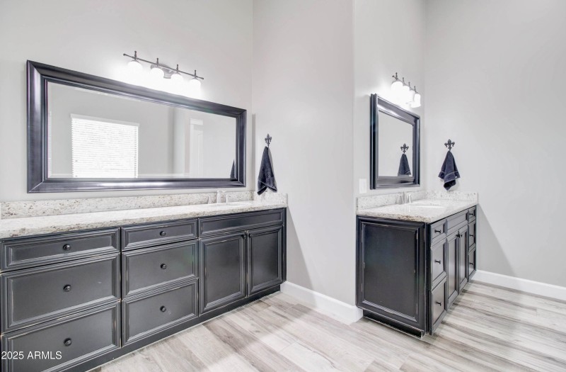 21915 S Reina Dr-97