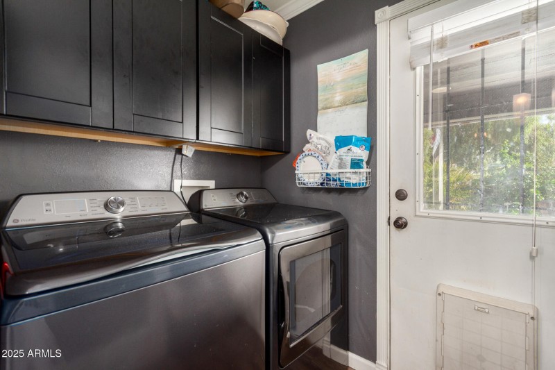 26 Crestbrook