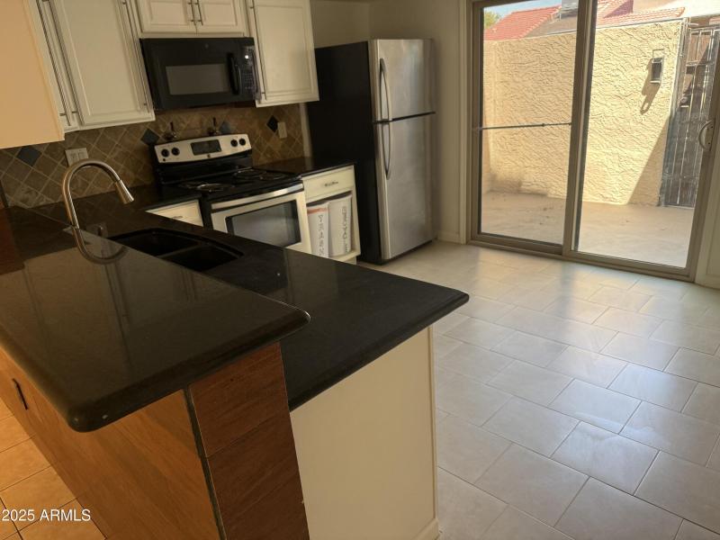 Kitchen 3