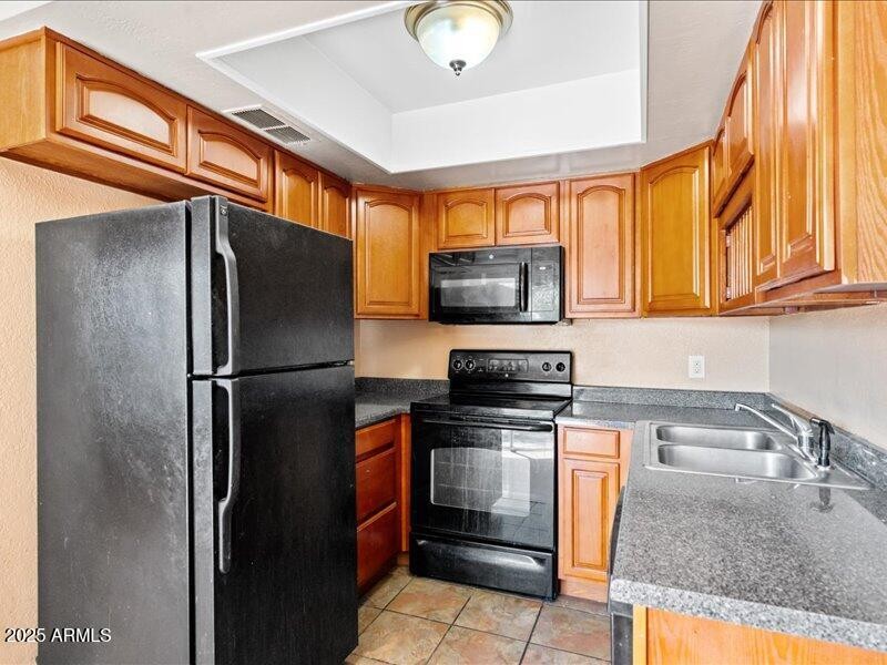 11-Kitchen