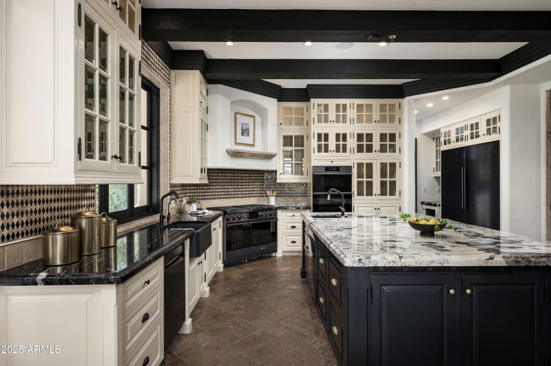 25001 N 107th Pl-15