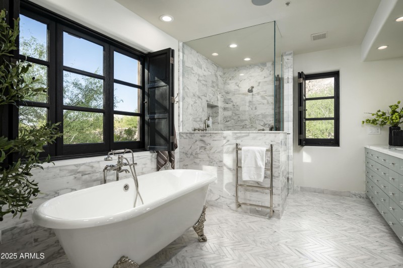 25001 N 107th Pl-27