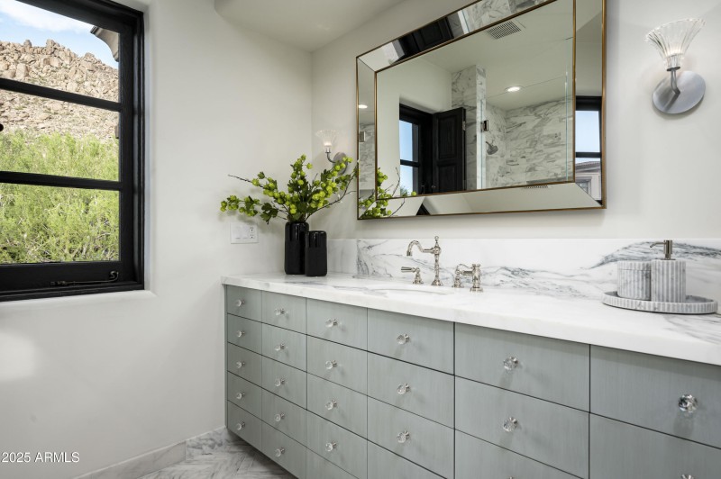 25001 N 107th Pl-28