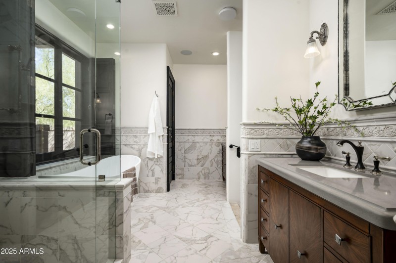 25001 N 107th Pl-35