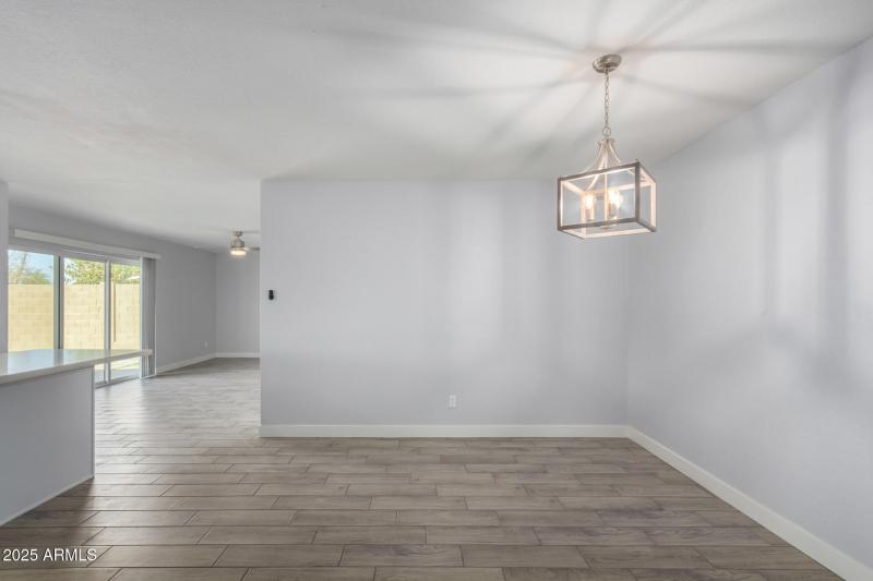 10 - 13 - 80th Dining Room