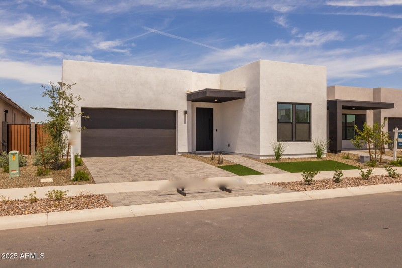 2)FRONT OF HOME