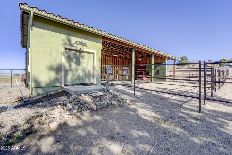 Horse Stall 1