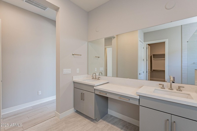 27-web-or-mls-Luckenbach-27