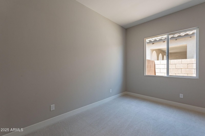 36-web-or-mls-Luckenbach-36
