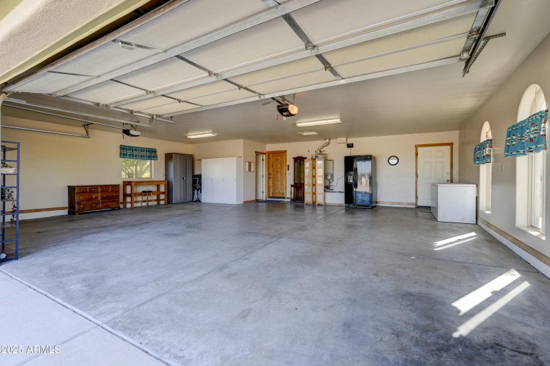 Garage 2