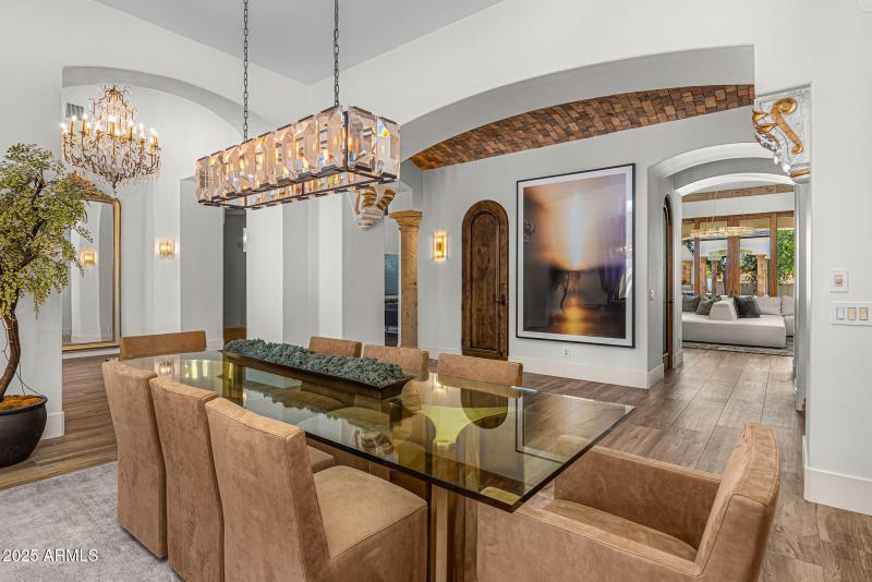 12formal dining