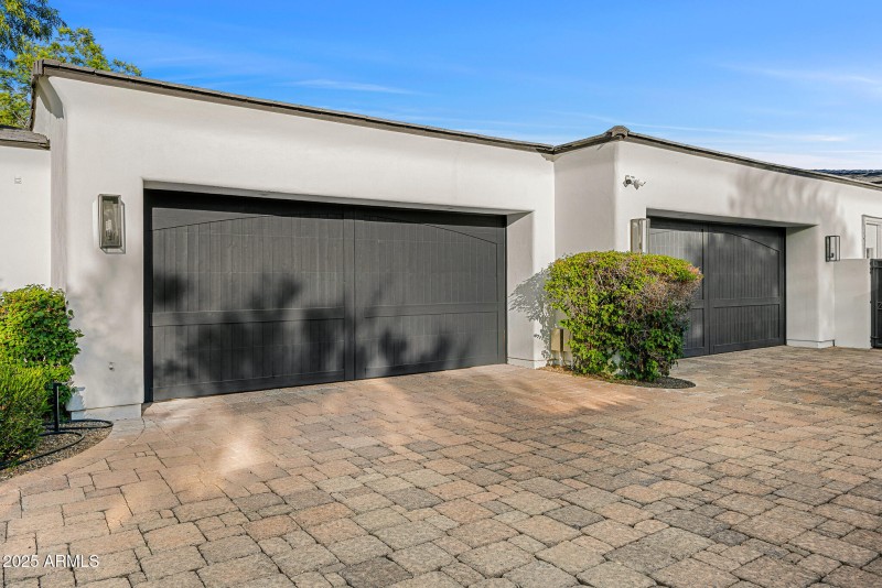 76four car garage