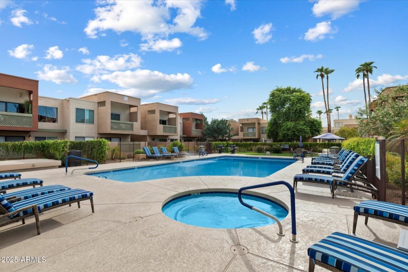 3600 N Hayen Rd #3620 - pool & spa