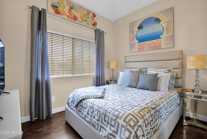 GUEST bEDROOM