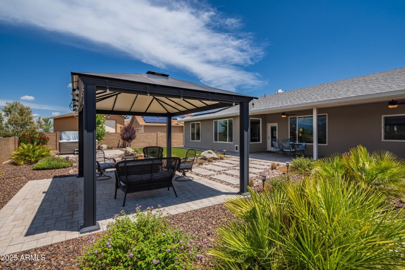 JL_509SLonghornDr-exteriors-11