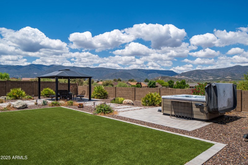 JL_509SLonghornDr-exteriors-09