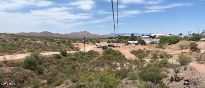 ziptobottom