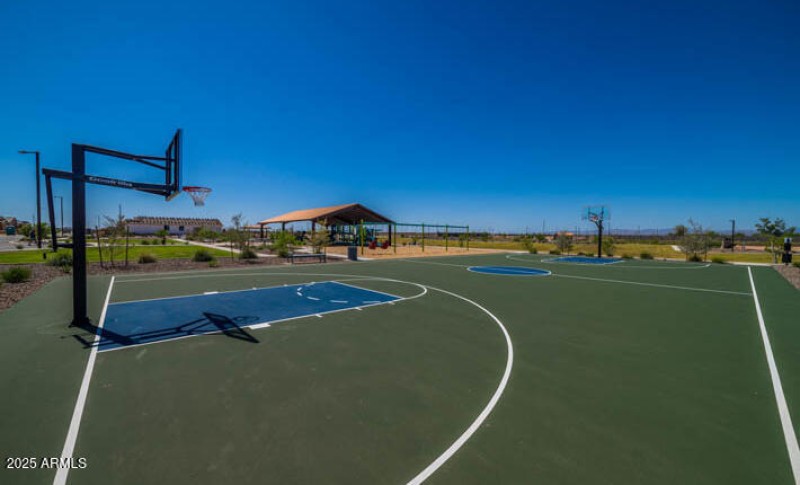 Canyon-Pak-playground-_-basketball-SE-to