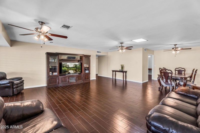 13-web-or-mls-Emberwood-11 (1)