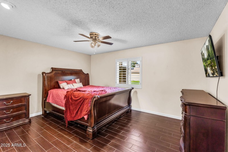 26-web-or-mls-Emberwood-24