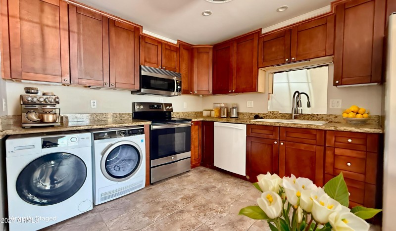 Kitchen VS