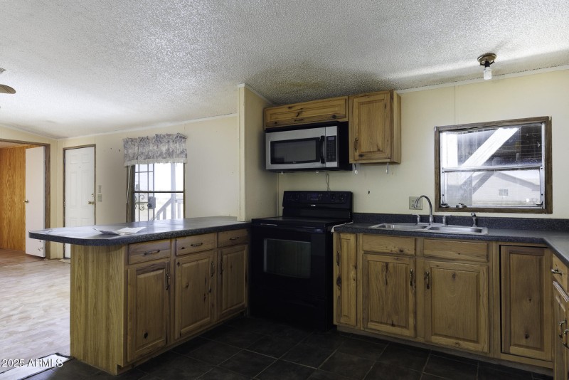 Kitchen 2