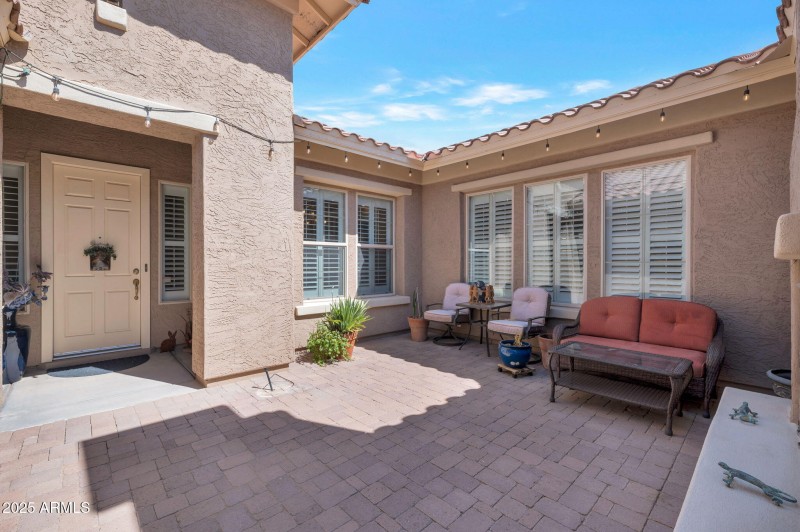 Private Courtyard