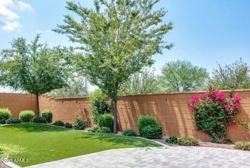 20210819213009400929000000-o