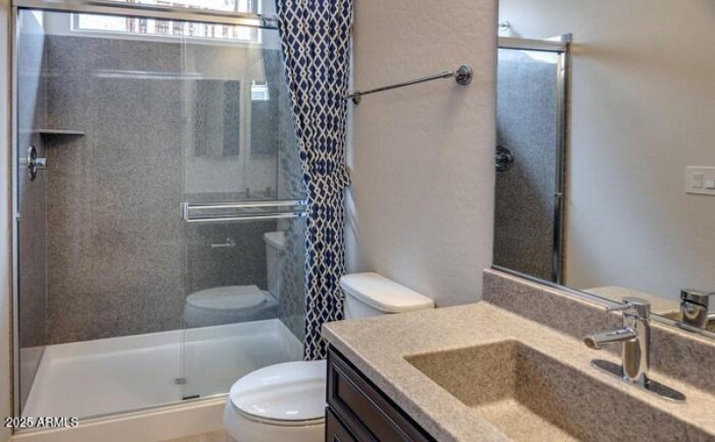 20210819213205936732000000-o