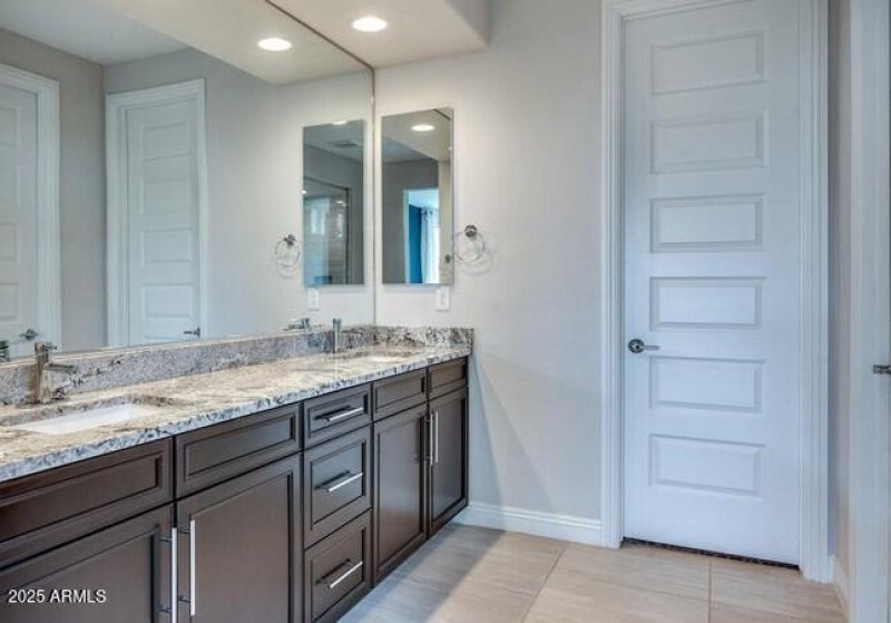 20210819213254260972000000-o