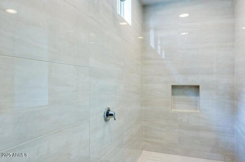 20210819213305152834000000-o