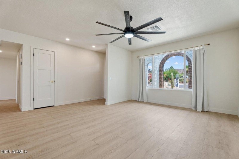 Versatile Living Room