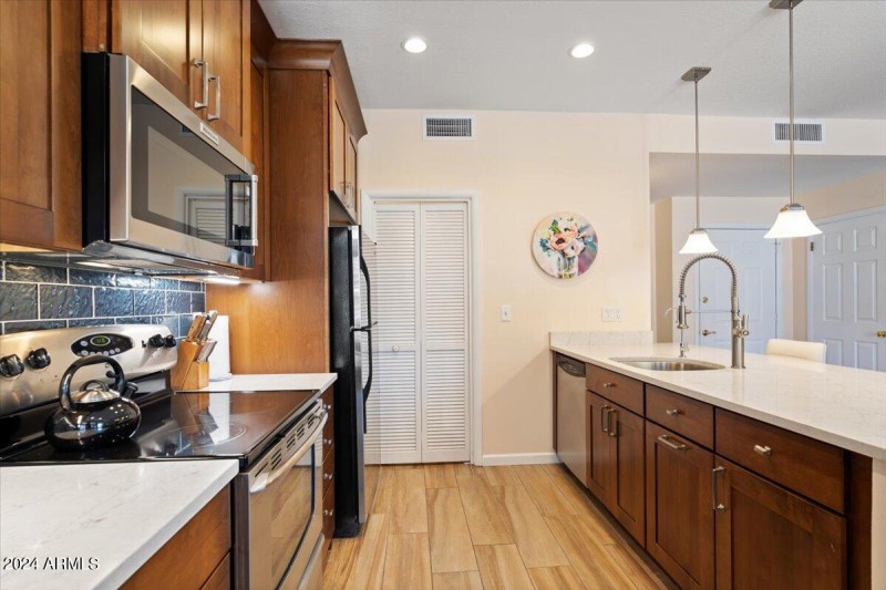 Kitchen to Laundry Room