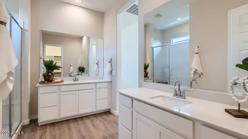 Owners Bath