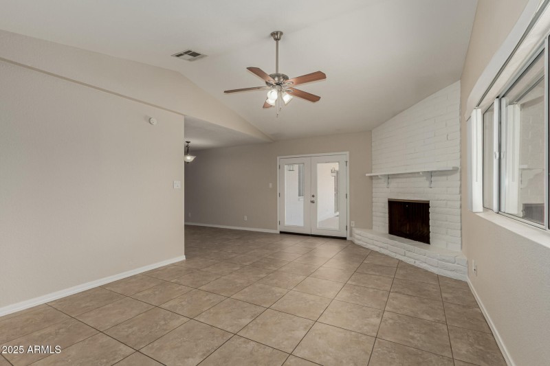 12 - Waltann 3015