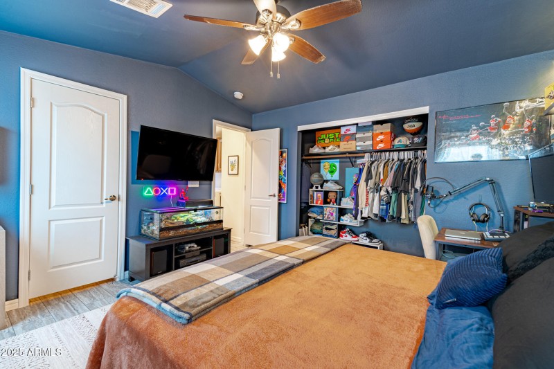 Primary suite