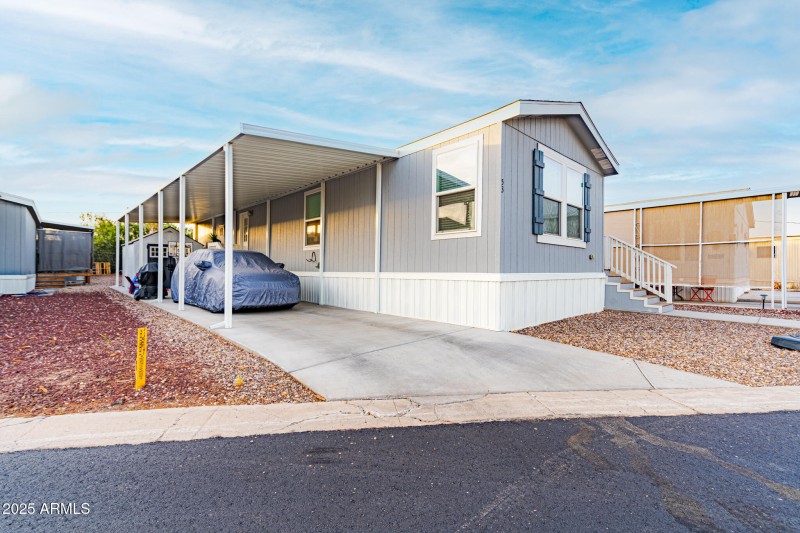 Carport