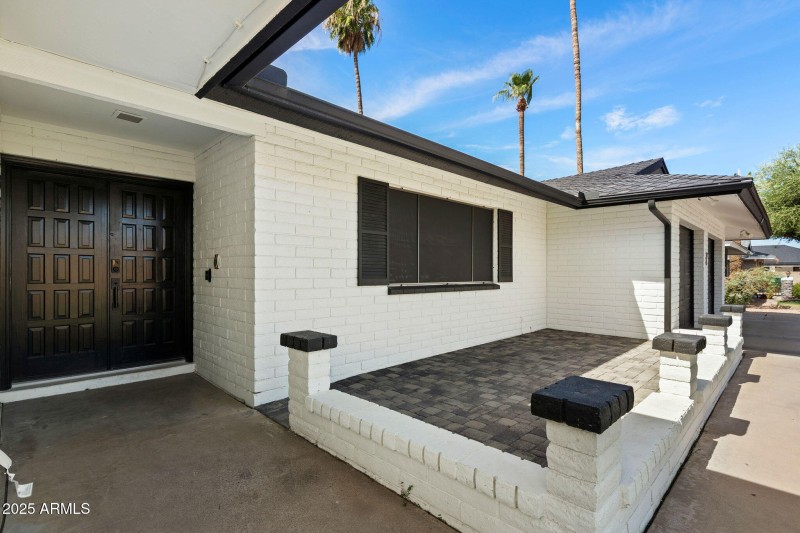 03__2457 E Ivy St