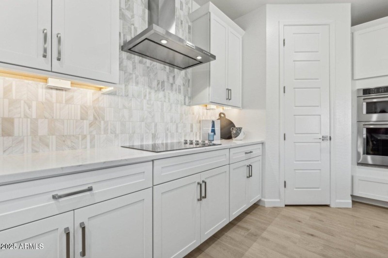 Lot 1 kitchen2