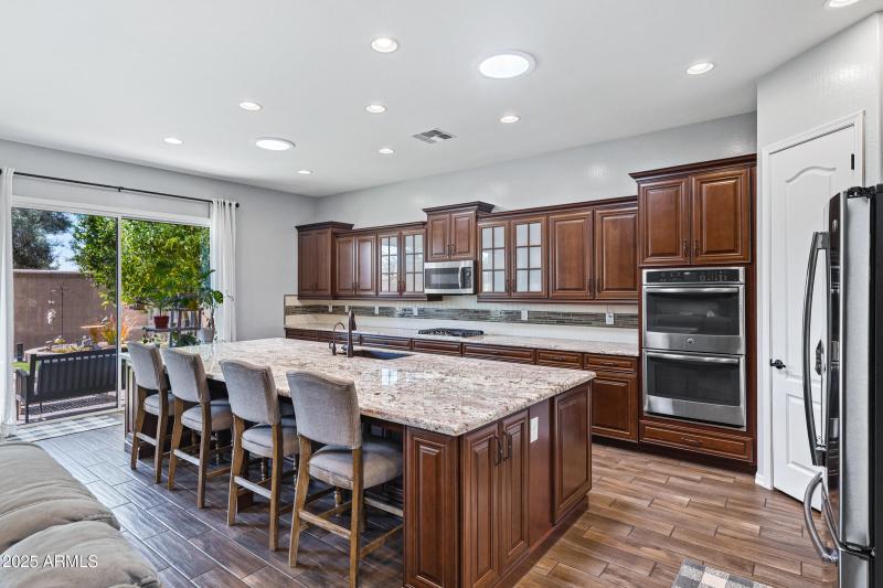 2133 E Kesler Ln-19