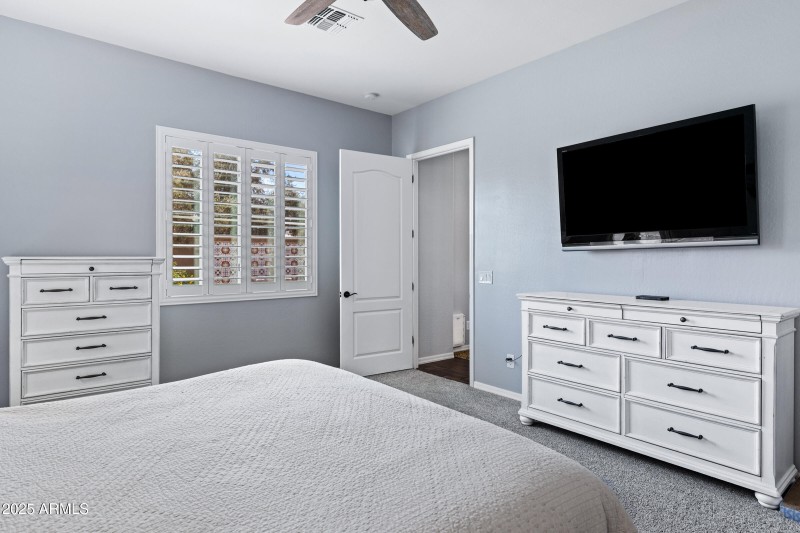 2133 E Kesler Ln-34