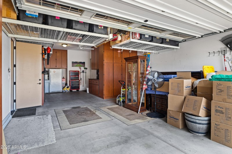 2133 E Kesler Ln-40