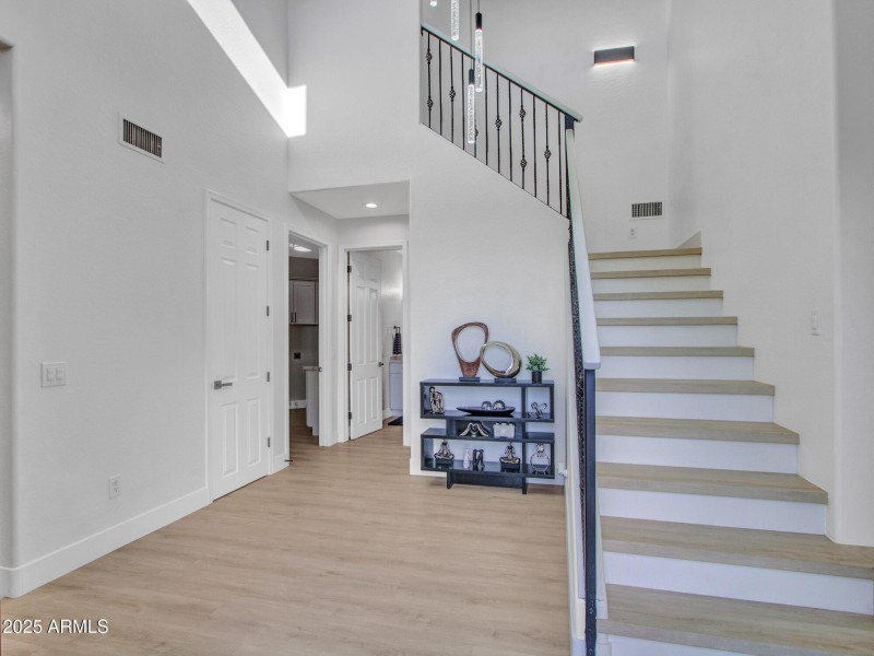 02-Foyer-(2)