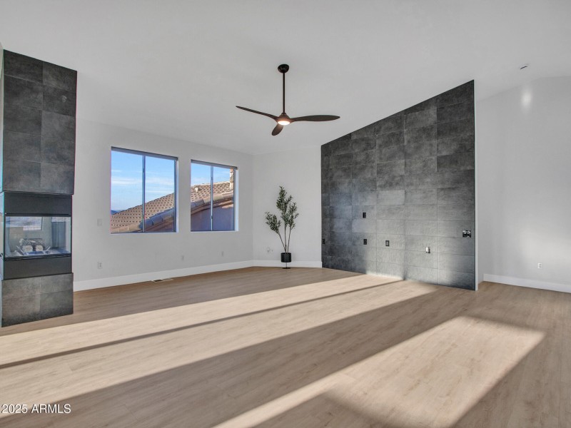 16-Living-room-(1)